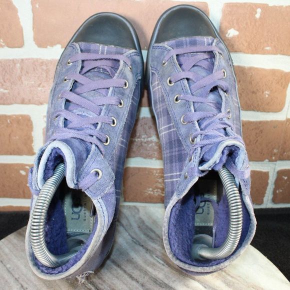 Ugg Shoes Womens Size 7.5 Sherpa Lined Athletic Plaid Sneakers Purple. - Picture 6 of 8